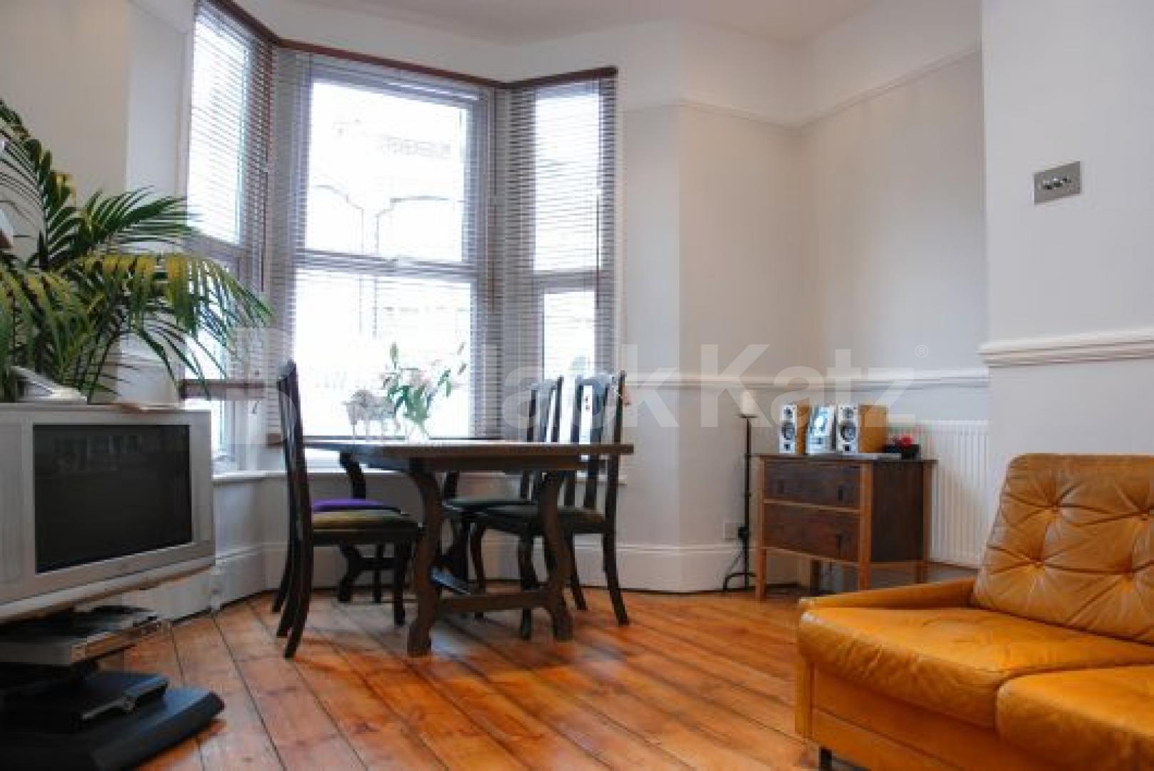 			NEW INSTRUCTION, 2 Bedroom, 1 bath, 1 reception Ground Floor Flat			 Medora Road, Brixton.